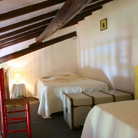 וילה Sleeps 12 Pool Wifi Monte del Lago