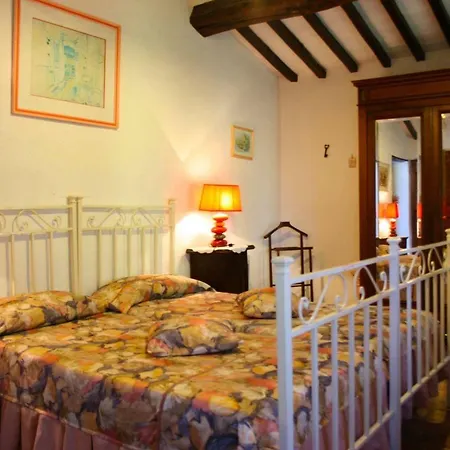 וילה Sleeps 12 Pool Wifi Monte del Lago